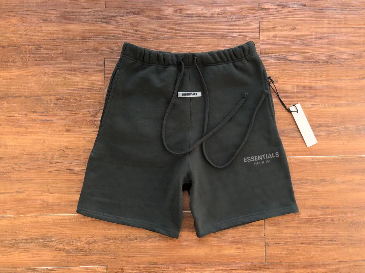 Fear of God Essentials Shorts FOG Hk351937-1