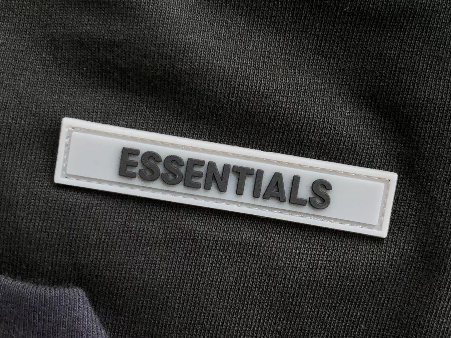 FOG Essentials Tshirt Hk321304