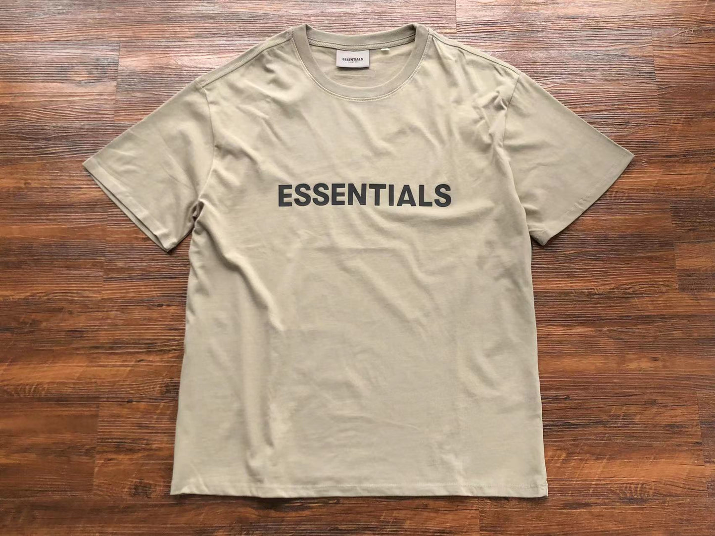 FOG Essentials Tshirt Hk321304
