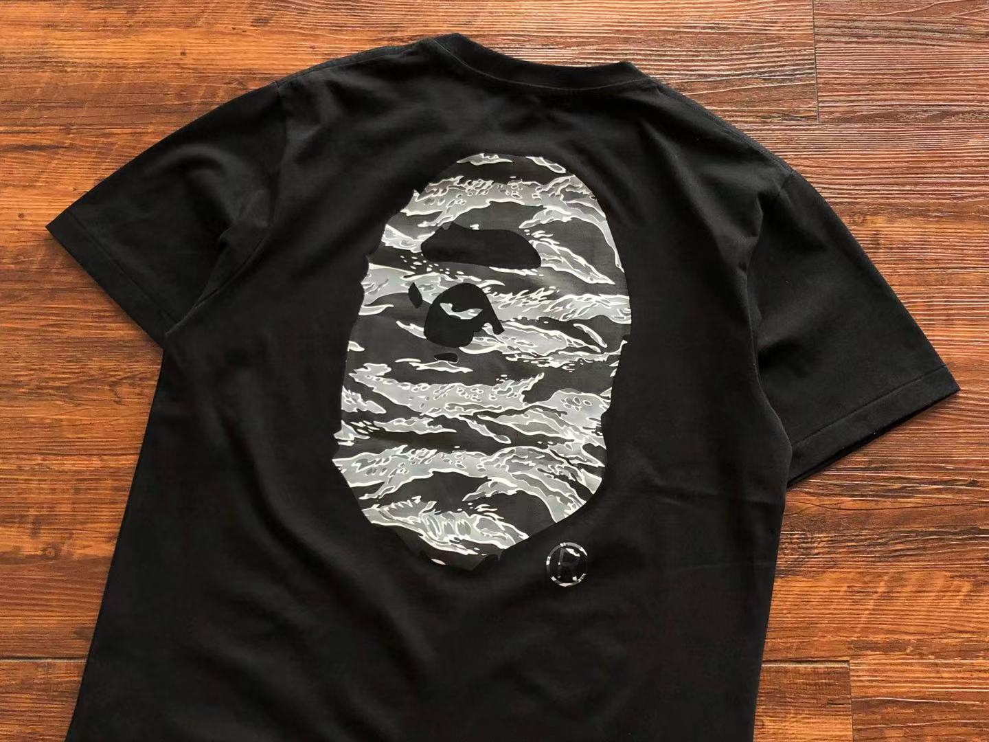 Bathing Ape Bape Tee 153 Hk431632