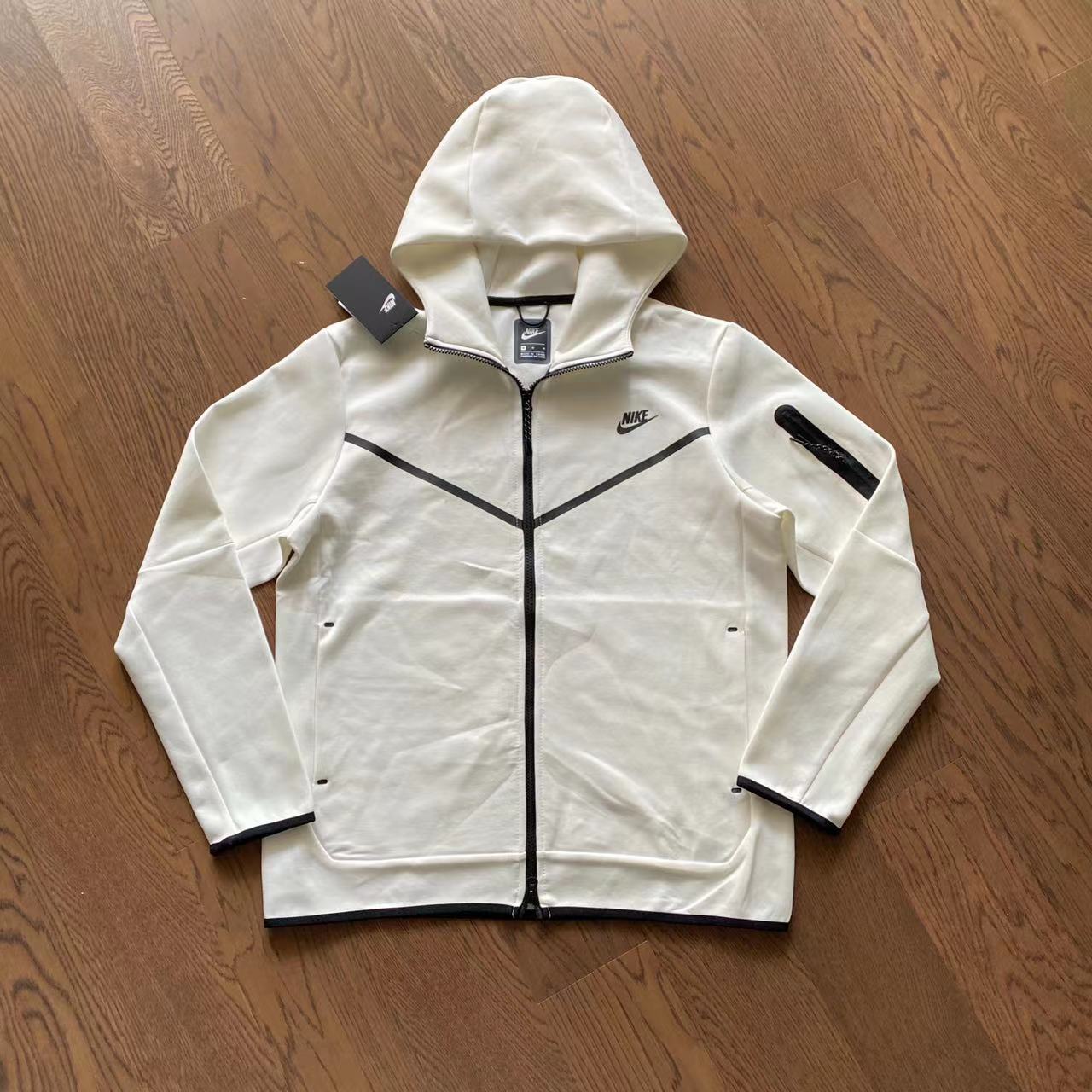 Nike Tech Fleece Hoodie HO674530234450-1