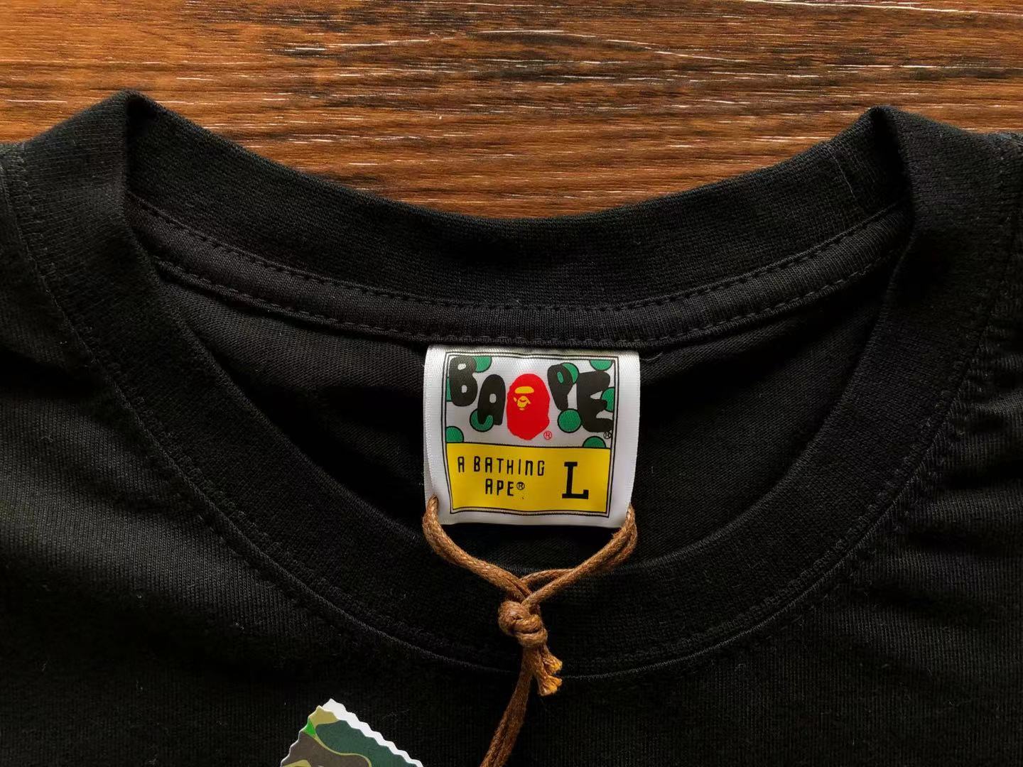 Bathing Ape Bape Tee 243 Hk471032