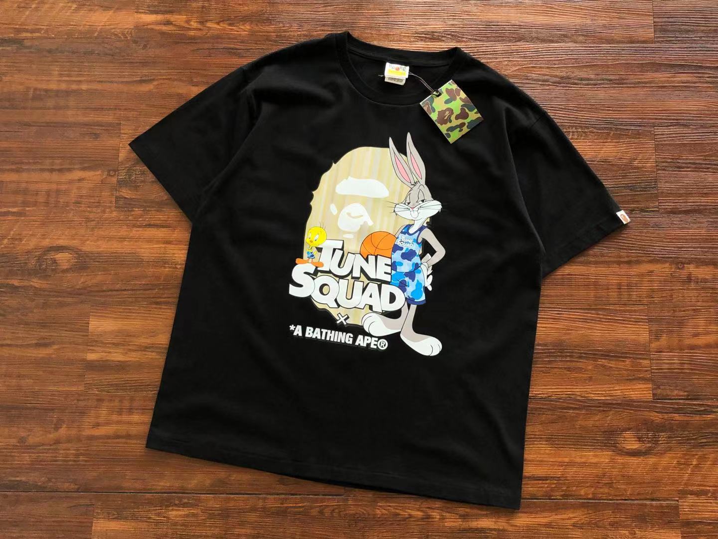 Bathing Ape Bape Tee tune squad 221 Hk472972