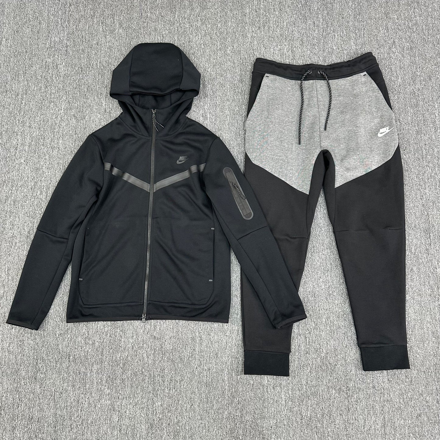 Nike Tech Fleece Hoodie & Joggers Set -15