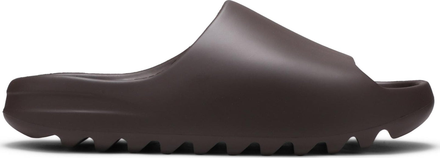 Yeezy Slides 'Soot'