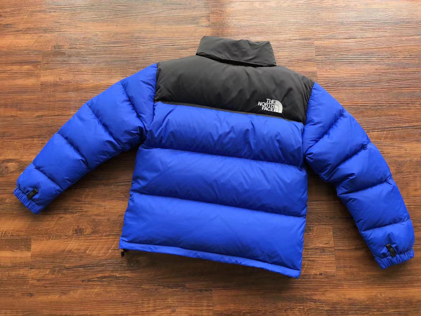 The North Face 1996 Retro Nuptse Jacket Hk472275-5