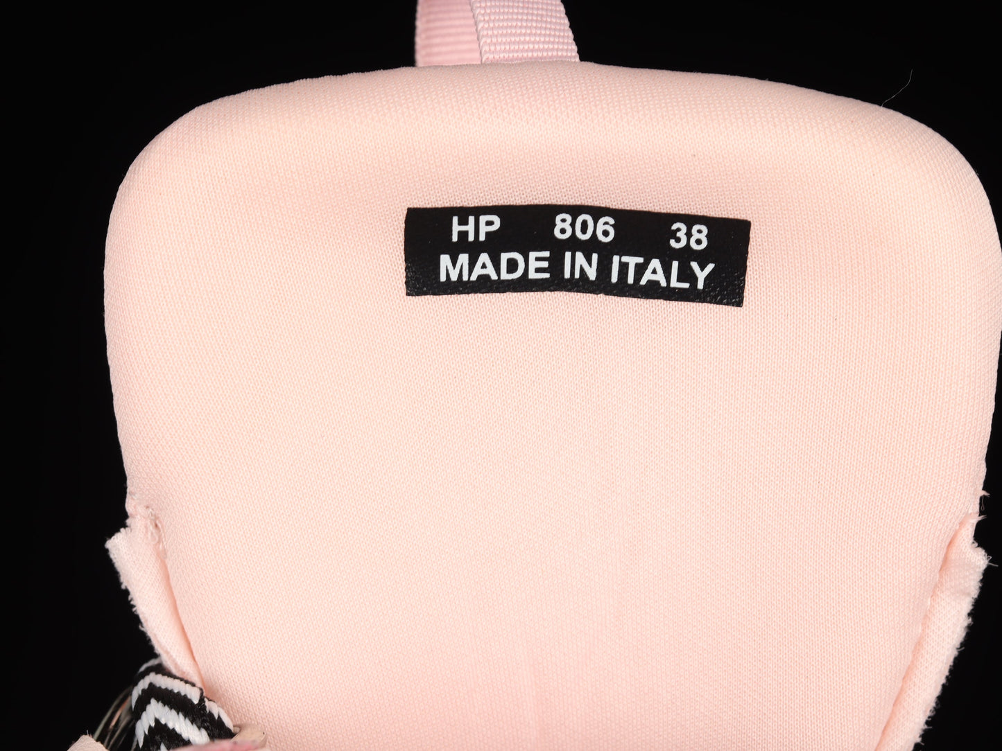 Lanvin Curb Gallery Dept. Pale Pink Multi