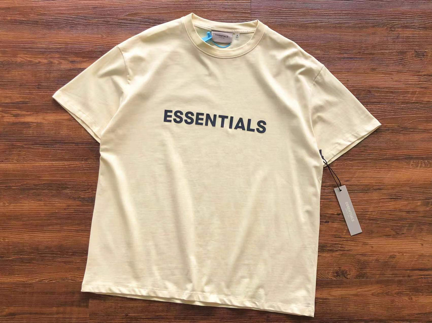 FOG Essentials Tshirt Hk452908