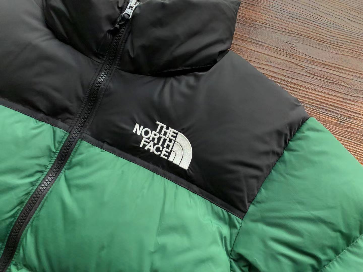 The North Face 1996 Retro Nuptse Jacket Hk472275-6