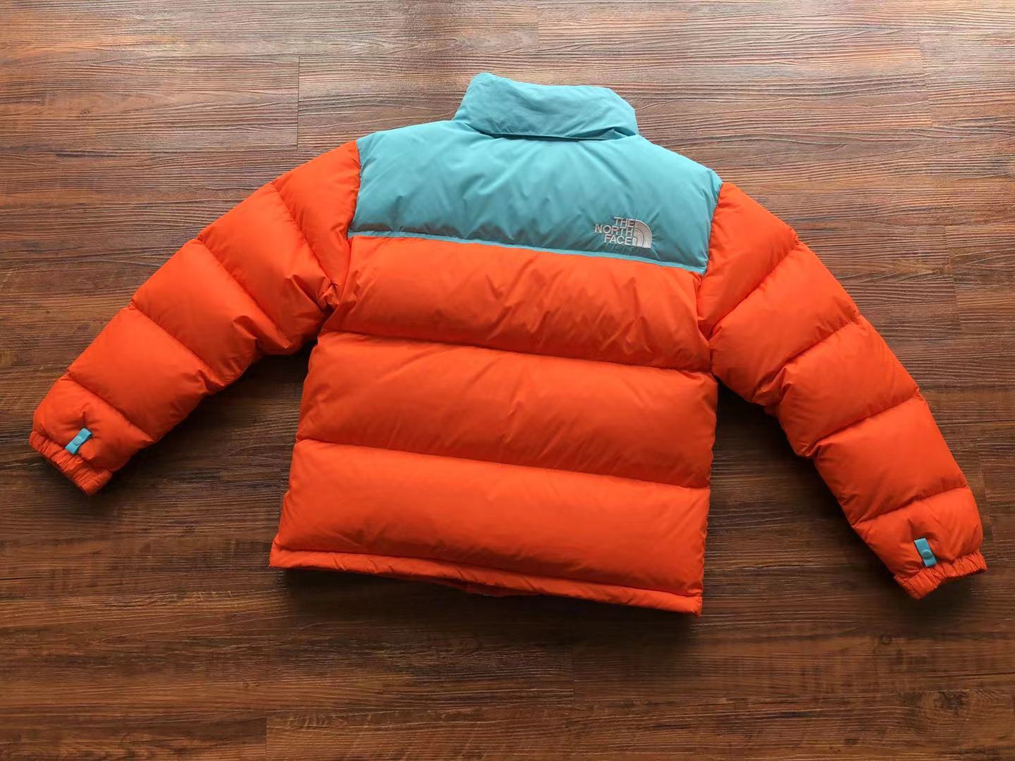 The North Face 1996 Retro Nuptse Jacket Hk472275-2