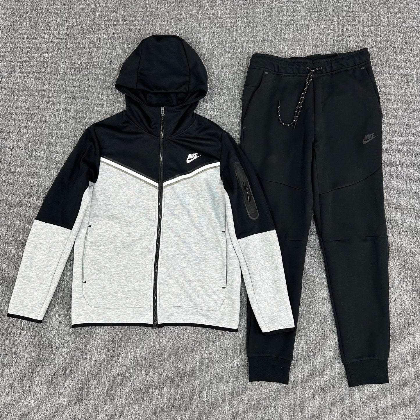 Nike Tech Fleece Hoodie & Joggers Set -12