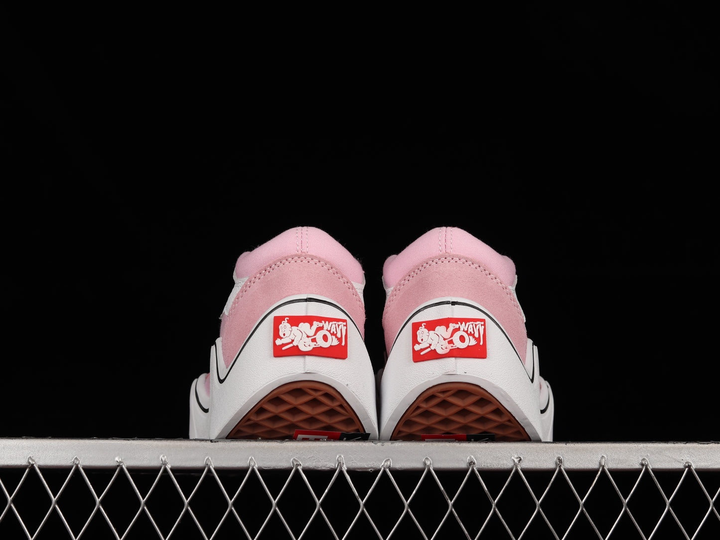 Mschf x Tyga Wavy Baby white and pink